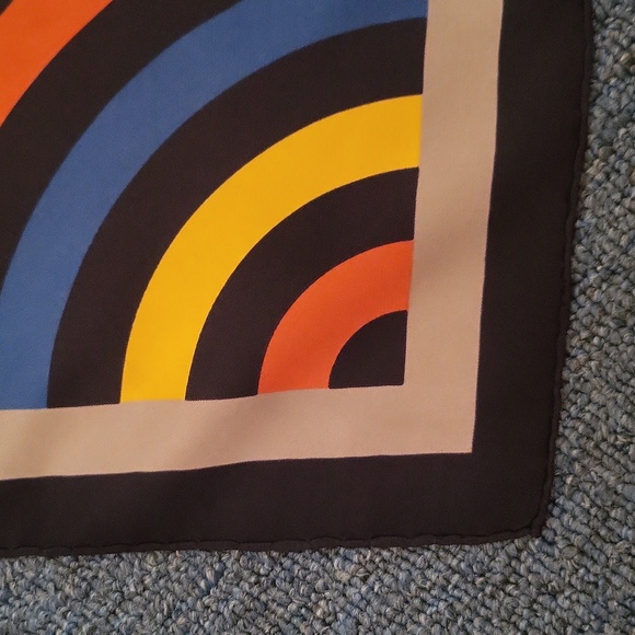 Louis Vuitton Rare Vtg LeWitt Scarf - Picture 6 of 6